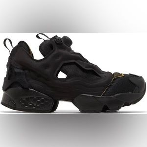 New rare collaboration Reebok fury Naison Margiela inside out style